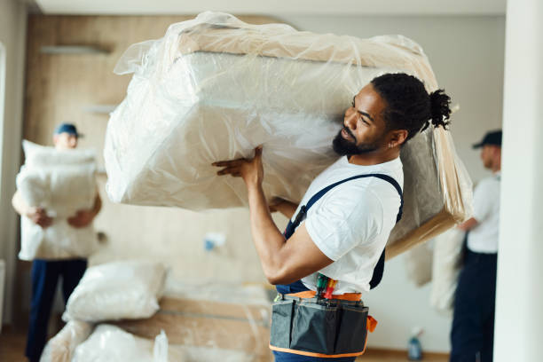 Swift Movers Packers moving truck ready for loading on a UAE relocation job